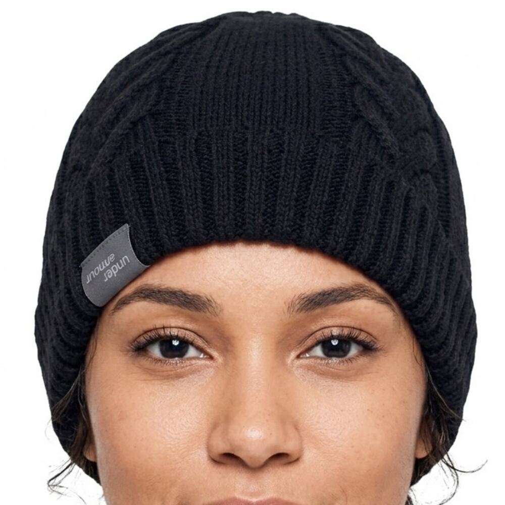Under Armour Cable Knit Black Beanie Winter Hat Basic Minimalist NEW no Tags